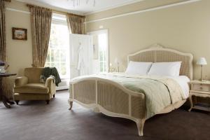 Ліжко або ліжка в номері No.1 Pery Square Hotel & Spa