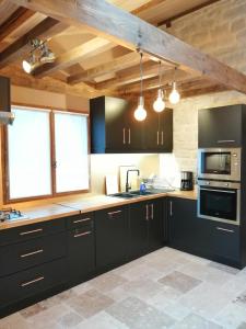 Ảnh trong thư viện ảnh của Gîte Les Hauts de Morey - Aux Bonnes-Mares ở Morey-Saint-Denis +10 ảnh