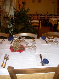 A restaurant or other place to eat at Rimaggiori Country Home & Restaurant