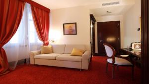 Гостиная зона в Arbiana Heritage Hotel