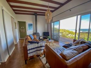 Posezení v ubytování Seakissed Beach House