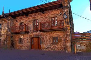 The building in which the holiday home is located