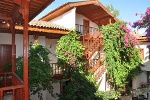 Balkón nebo terasa v ubytování Hotel Konak Su
