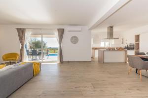 Kuchyň nebo kuchyňský kout v ubytování Villa Tara ZadarVillas