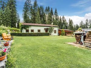 Zahrada ubytování Holiday Home in Jägersgrün near Ski Slopes + 32 fotografií