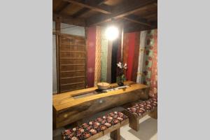 Foto sihtkohas Kannami asuva majutusasutuse ゲストハウス+カフェわ　１日１組限定！ 築１００年の農家の古民家で宿泊体験、薪でお風呂沸かせます。焚き火もできます。 galeriist