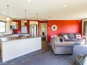 A seating area at Kowhai Heights - Ohakune Holiday Home