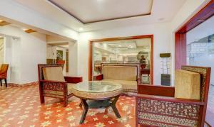 根尼亚古马里RR INN Group Of Hotels的相册照片