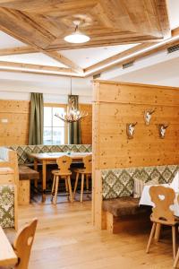 Posezení v ubytování Hotel Der Stockinger