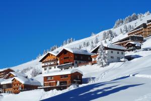 Haus Furka during the winter