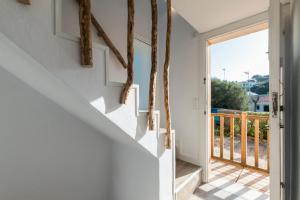 Balkón alebo terasa v ubytovaní Apartamentos Playa Canutells