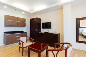 Gallery image of Northpointe Residences in Manila