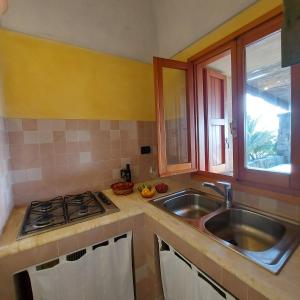 A kitchen or kitchenette at Agricola Pineda