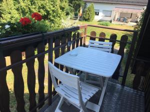 Ein Balkon oder eine Terrasse in der Unterkunft Ferienwohnung Rosi Stoppa