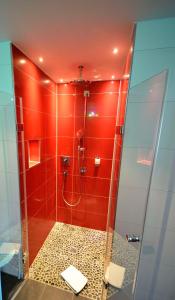 Phòng tắm tại Ambiente Hotel Freieck