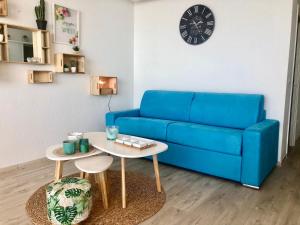 Posezení v ubytování Magnifique appartement en front de mer, Caneylles