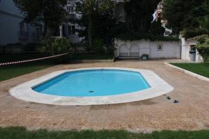 The swimming pool at or close to Carihuela Park Palace Studio