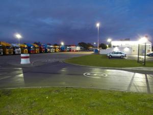 Gallery image of The Stop - Hollies Truckstop Café in Cannock