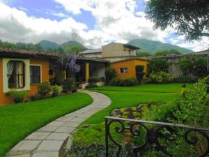 Gallery image of Casa Santa Rosa Hotel Boutique in Antigua Guatemala