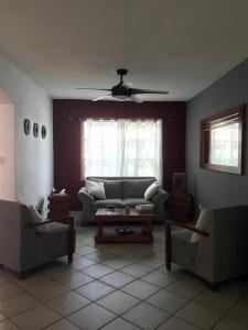 Posezení v ubytování Habitación Potter