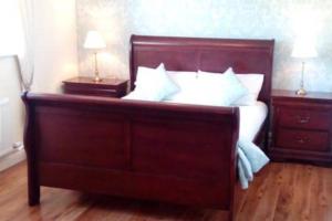 Postelja oz. postelje v sobi nastanitve Cliffs View Self Catering @ Limestone Lodge