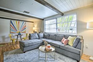 Ảnh trong thư viện ảnh của Tropical Palm Harbor Retreat with Lanai and Patio! ở Palm Harbor