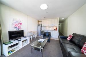 Køkken eller tekøkken på Mountain View City Apartment