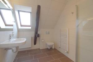 Afbeelding uit fotogalerij van Gaestehaus Dorum 05 in Dorum +8 foto's