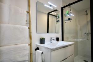 Koupelna v ubytování DreamStay - San Cristobal Playa, Almuñecar