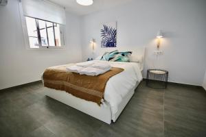 Postel nebo postele na pokoji v ubytování DreamStay - San Cristobal Playa, Almuñecar