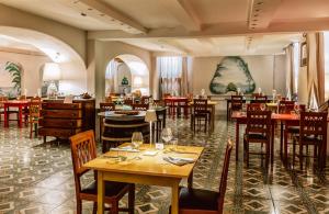 Restaurace v ubytování Hotel Terme Oriente - Beach & SPA