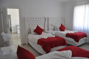 Gallery image of Timo's guesthouse accommodation in Lüderitz