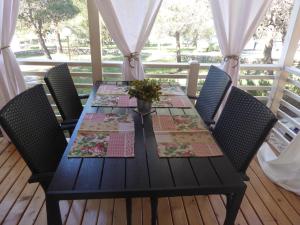 Fotografie z fotogalerie ubytování Adriatic Blue Coast Mobile Home v destinaci Jezera