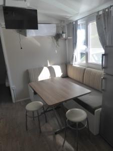 Posezení v ubytování Adriatic Blue Coast Mobile Home