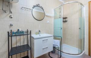 Koupelna v ubytování Apartments Dobrec