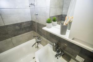 Ένα μπάνιο στο Bilius Apartment +13 φωτογραφίες