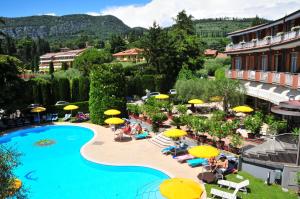 Gallery image of Hotel Continental in Garda