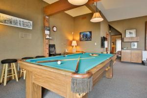 Gallery image of Abalone Alcove! Hot Tub! Pool Table! AMAZING VIEWS! Fast WiFi!! Dog Friendly! in Dillon Beach