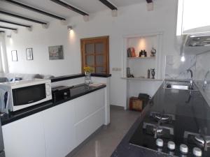 Kuchyň nebo kuchyňský kout v ubytování Perina Apartment - free parking