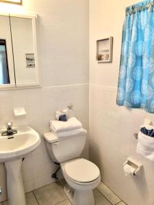 Vannituba majutusasutuses Surf Studio Beach Resort