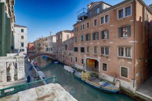 Foto dalla galleria di Vintage Venice Apartment a Venezia