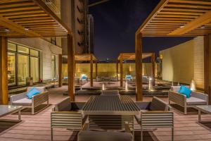 Bazén v ubytovaní Grand Plaza Hotel - KAFD Riyadh alebo v jeho blízkosti