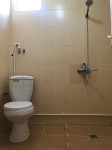 Kylpyhuone majoituspaikassa Mansard House