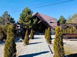 Imagine din galeria proprietății Aqvila Club**** Rucar în Rucăr
