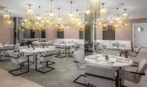 Restaurace v ubytování Aminess Younique Bellevue Hotel