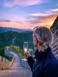 Foto dalla galleria di Encounter Garden Great Wall Holiday Guesthouse a Pechino