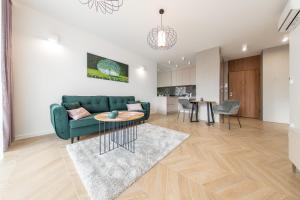 Kuchyňa alebo kuchynka v ubytovaní VIP Apartamenty Butikowa