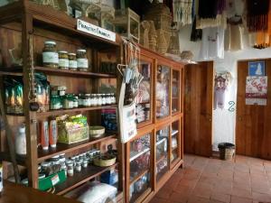 A supermarket or other shops at a szállodákat or nearby