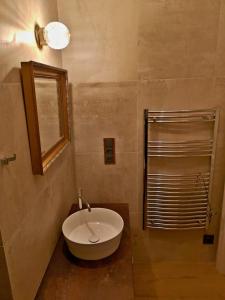 Koupelna v ubytování Apartmány na Trojmezí, byt Leopold
