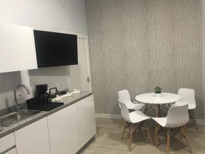 Kuchnia lub aneks kuchenny w obiekcie Apartamentos La Encarnación III